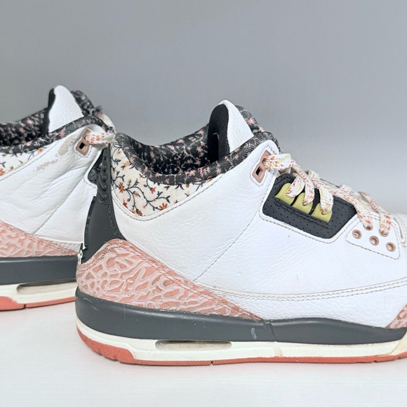 Nike Air Jordan 3 Retro "Vintage Floral" - Picture 6 of 6